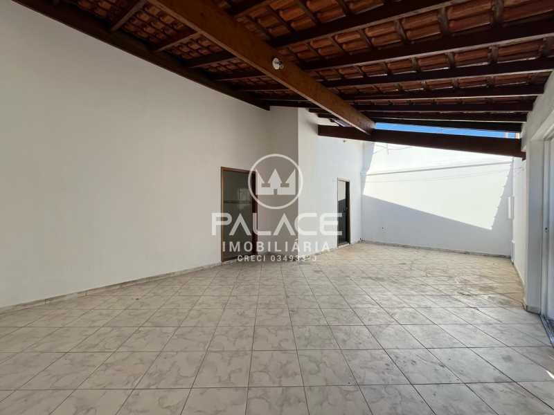 Casa para alugar com 3 quartos, 74m² - Foto 2