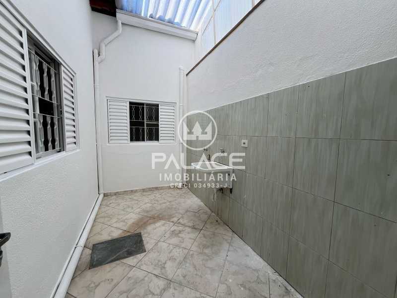 Casa para alugar com 3 quartos, 74m² - Foto 12