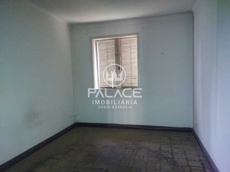 Casa à venda com 3 quartos, 298m² - Foto 4