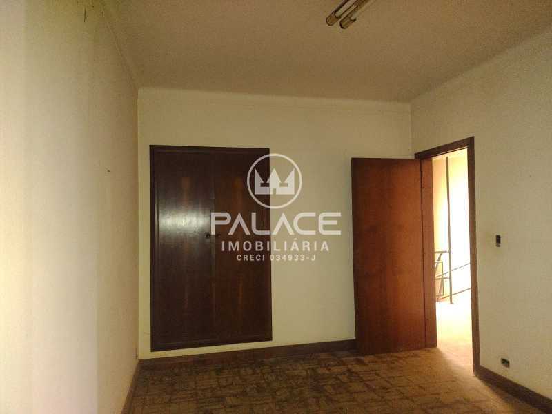 Casa à venda com 3 quartos, 298m² - Foto 5