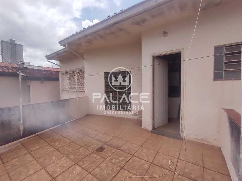 Casa à venda com 3 quartos, 298m² - Foto 6