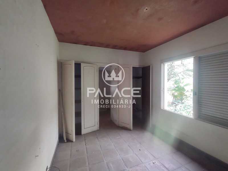 Casa à venda com 3 quartos, 298m² - Foto 19