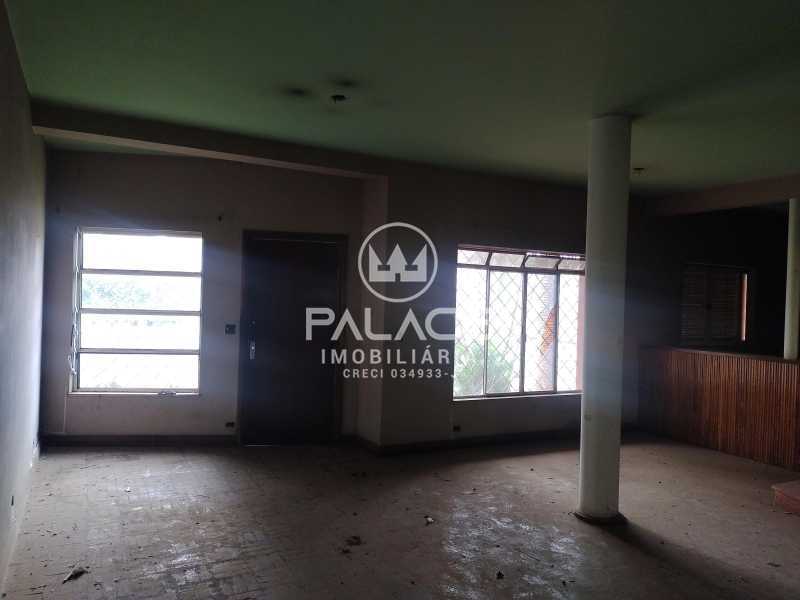Casa à venda com 3 quartos, 298m² - Foto 25