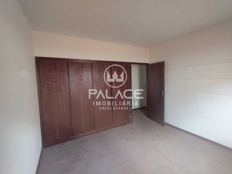 Casa à venda com 3 quartos, 366m² - Foto 26