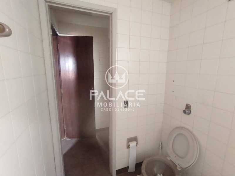 Casa à venda com 3 quartos, 366m² - Foto 28