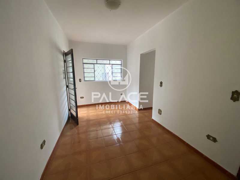 Casa para alugar com 2 quartos, 105m² - Foto 5