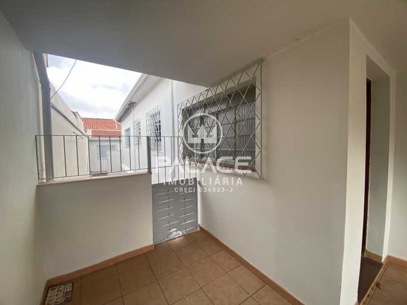 Casa para alugar com 2 quartos, 105m² - Foto 3