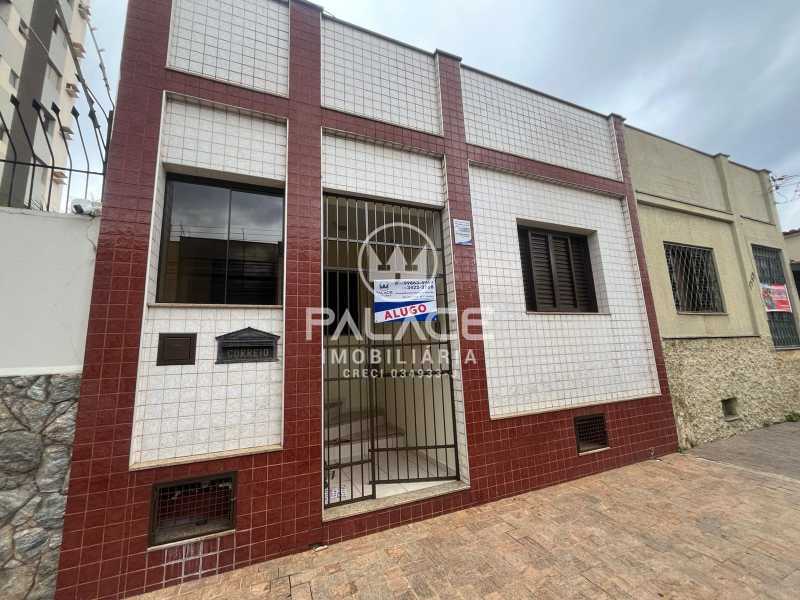 Casa para alugar com 2 quartos, 97m² - Foto 1