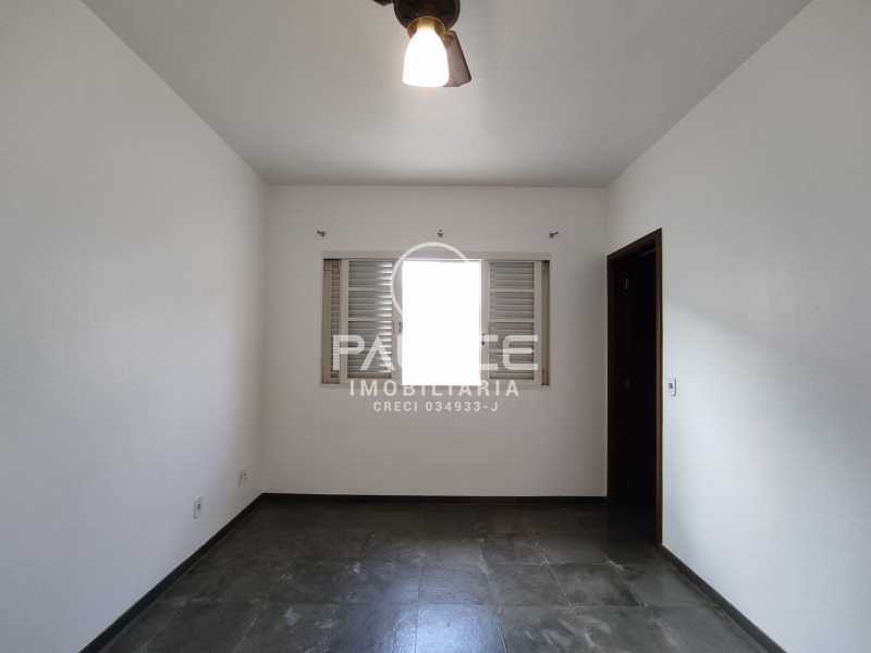Casa para alugar com 4 quartos, 214m² - Foto 13