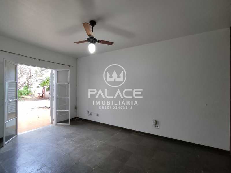 Casa para alugar com 4 quartos, 214m² - Foto 17