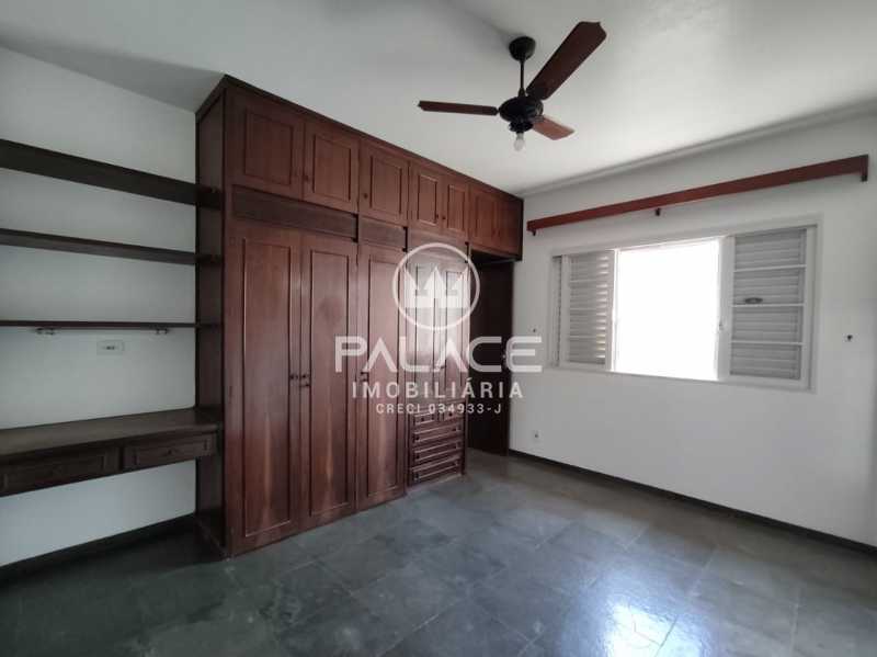 Casa para alugar com 4 quartos, 214m² - Foto 15