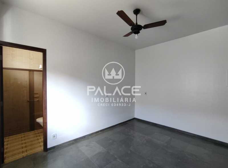 Casa para alugar com 4 quartos, 214m² - Foto 14