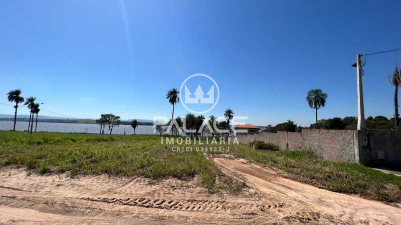Terreno à venda, 1280m² - Foto 2