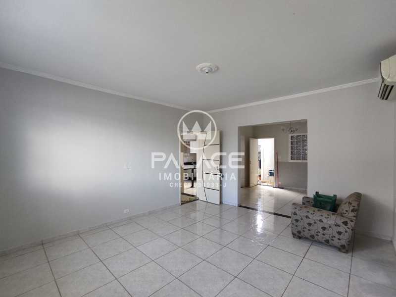 Casa para alugar com 3 quartos, 138m² - Foto 4
