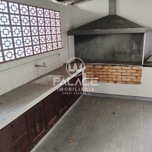 Casa Comercial para alugar com 3 quartos, 433m² - Foto 28