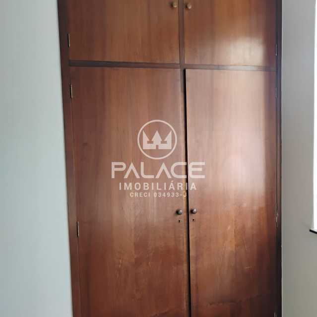 Casa Comercial para alugar com 3 quartos, 433m² - Foto 9