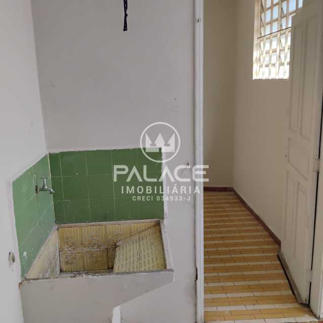 Casa para alugar com 2 quartos, 123m² - Foto 11