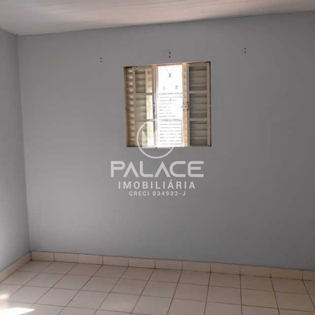 Casa para alugar com 2 quartos, 75m² - Foto 4
