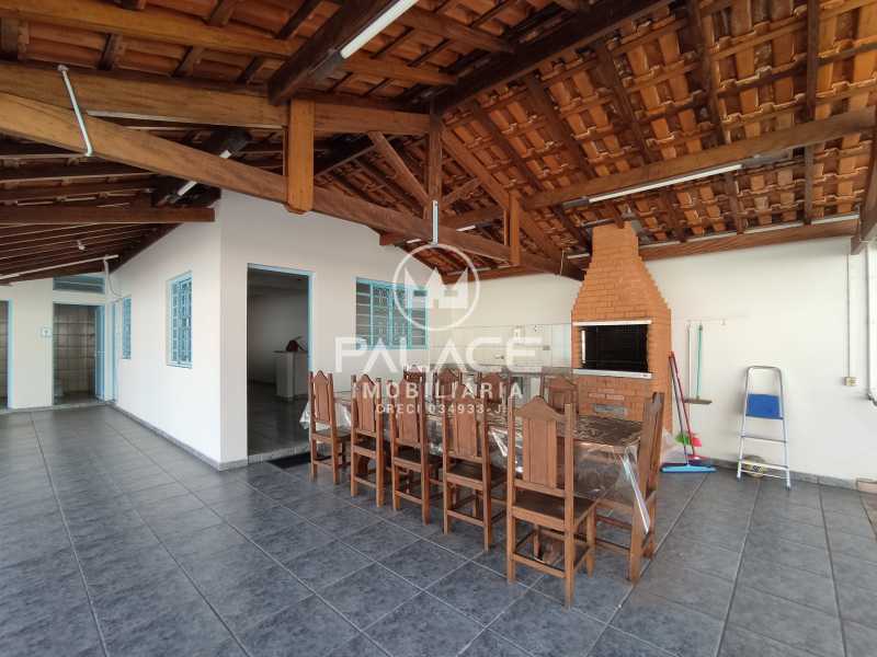 Casa para alugar com 3 quartos, 159m² - Foto 8