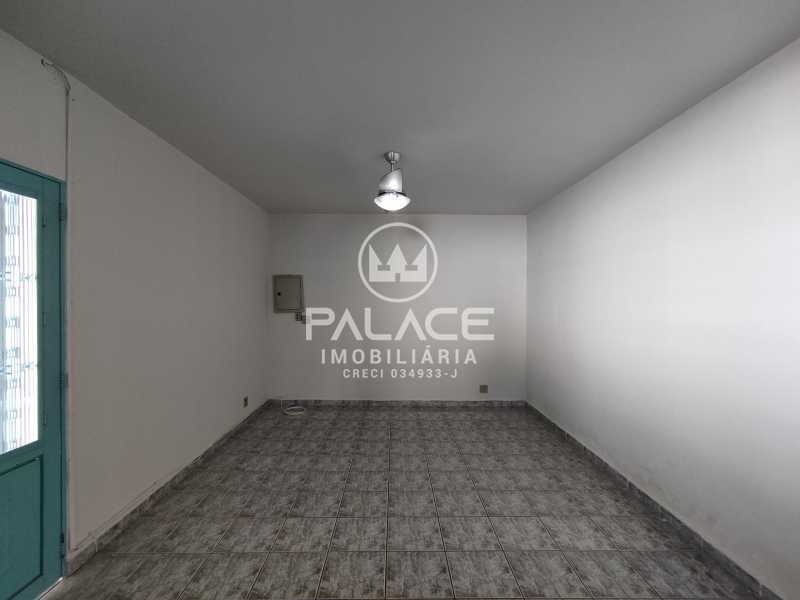 Casa para alugar com 3 quartos, 159m² - Foto 13