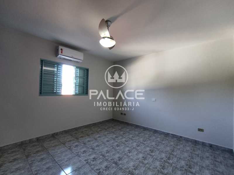 Casa para alugar com 3 quartos, 159m² - Foto 25