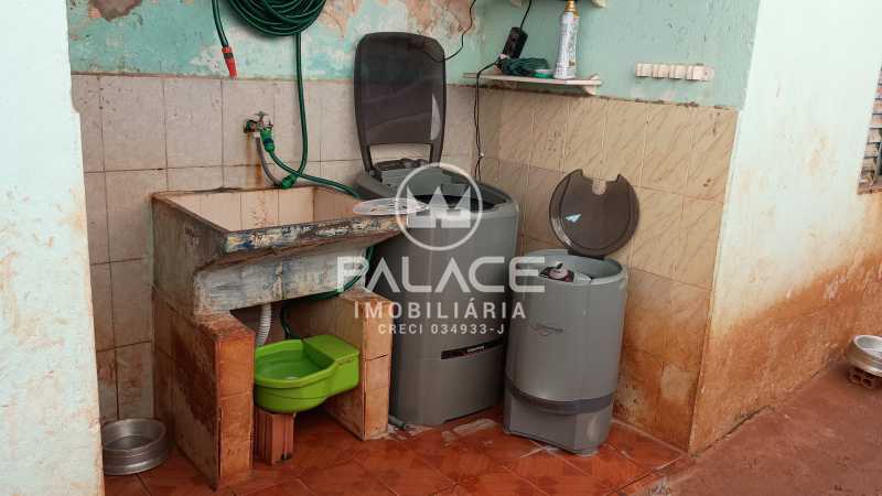 Casa para alugar com 2 quartos, 150m² - Foto 21