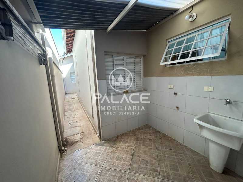 Casa para alugar com 3 quartos, 82m² - Foto 8