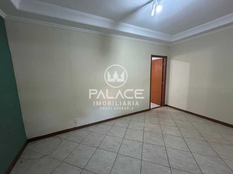 Casa para alugar com 3 quartos, 82m² - Foto 4
