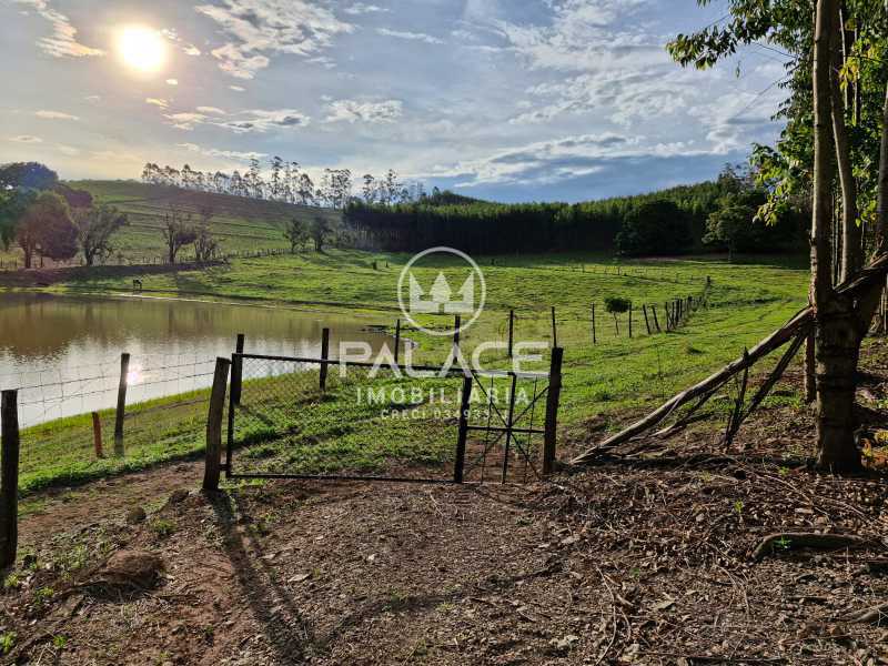 Sítio à venda com 6 quartos, 108900m² - Foto 26