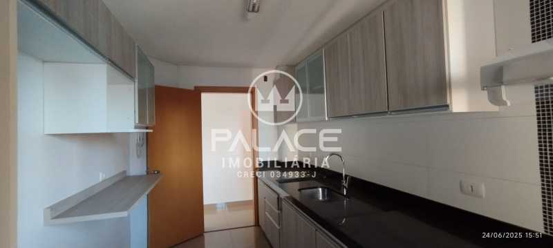 Apartamento para alugar com 3 quartos, 116m² - Foto 25