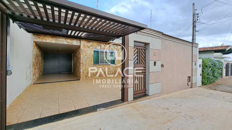 Casa à venda com 3 quartos, 156m² - Foto 2
