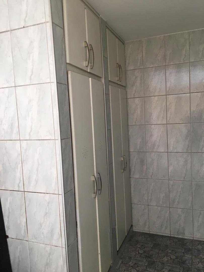 Casa à venda com 2 quartos, 125m² - Foto 10