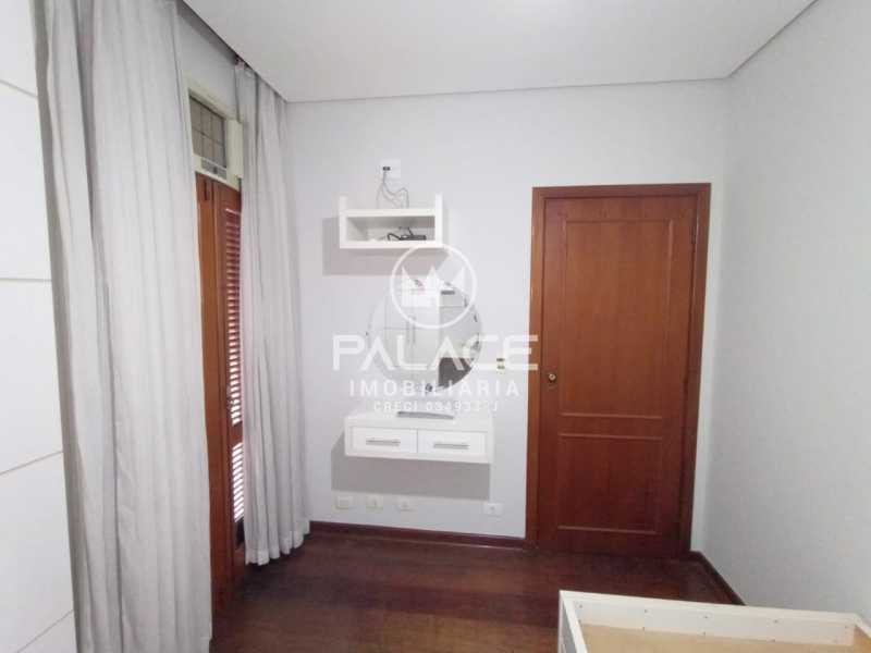 Casa de Condomínio para alugar com 3 quartos, 292m² - Foto 15