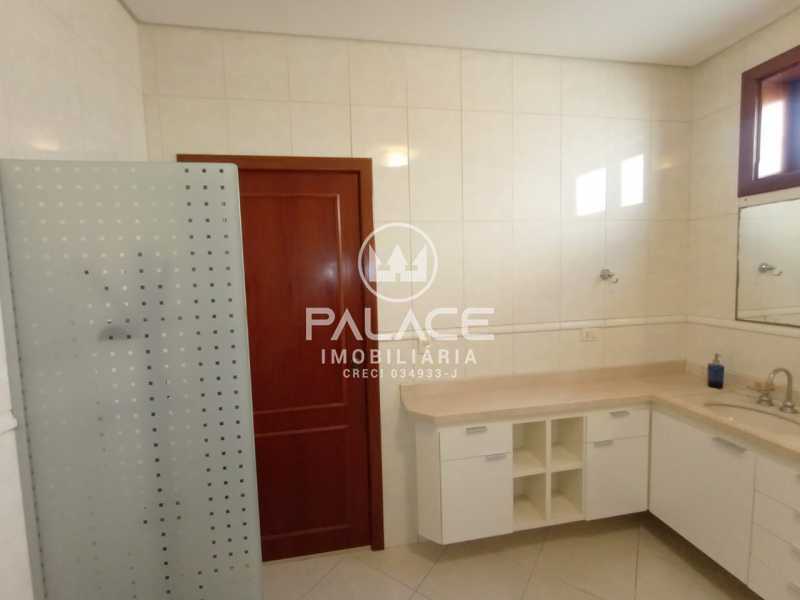 Casa de Condomínio para alugar com 3 quartos, 292m² - Foto 11