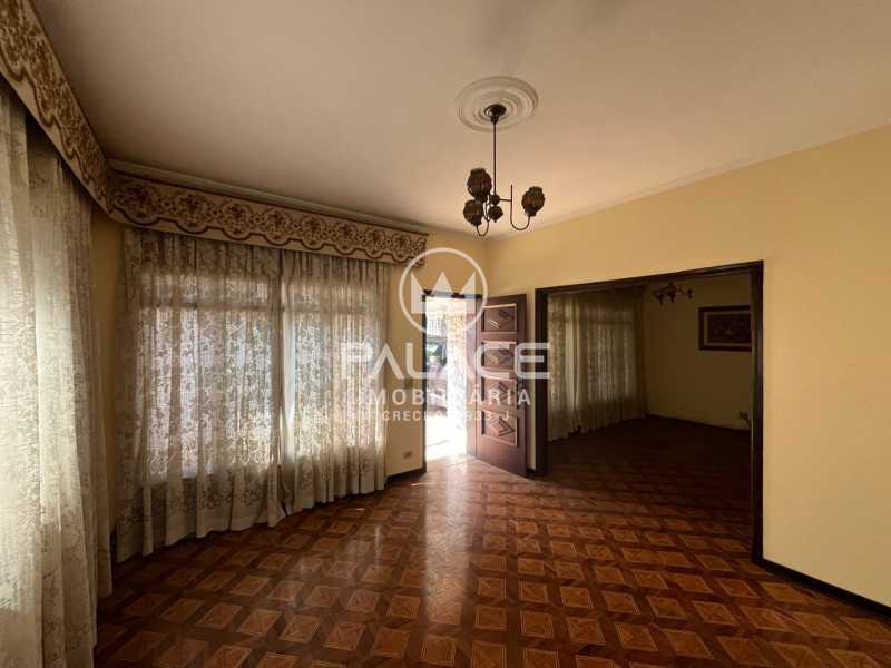Casa à venda e aluguel com 3 quartos, 279m² - Foto 3