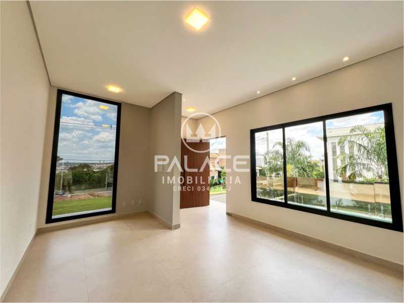 Casa de Condomínio à venda com 3 quartos, 223m² - Foto 4