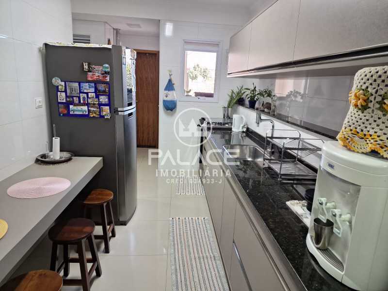 Apartamento à venda com 3 quartos, 116m² - Foto 4
