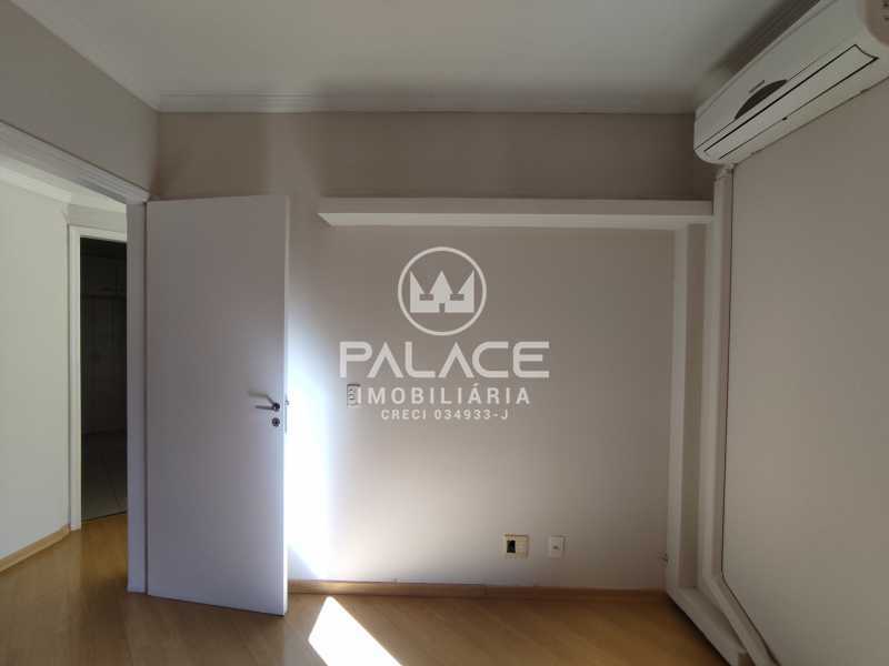 Apartamento para alugar com 2 quartos, 72m² - Foto 17