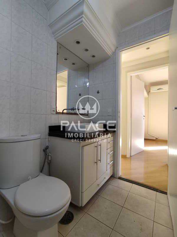 Apartamento para alugar com 2 quartos, 72m² - Foto 13