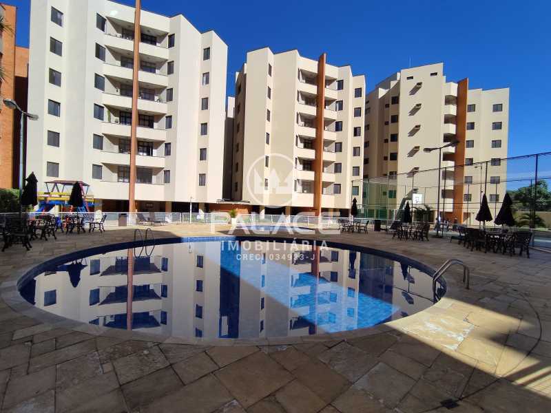 Apartamento para alugar com 2 quartos, 72m² - Foto 2