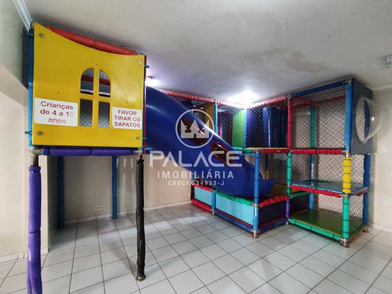 Apartamento para alugar com 2 quartos, 72m² - Foto 29
