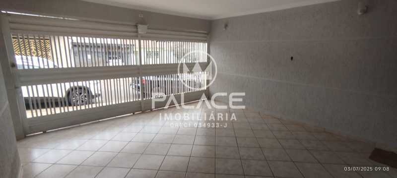 Casa para alugar com 5 quartos, 161m² - Foto 2