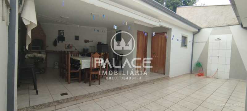Casa para alugar com 5 quartos, 161m² - Foto 29