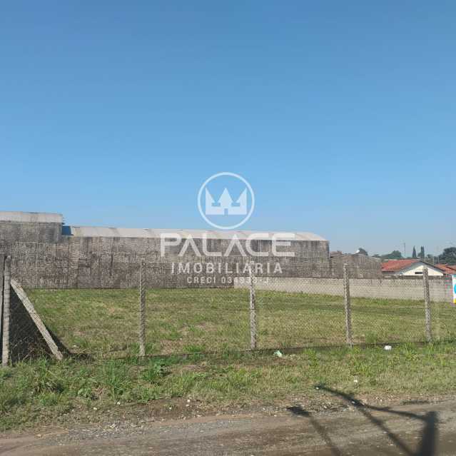 Terreno para alugar, 1690m² - Foto 2