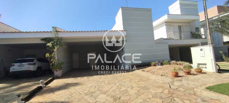 Casa de Condomínio para alugar com 3 quartos, 300m² - Foto 1
