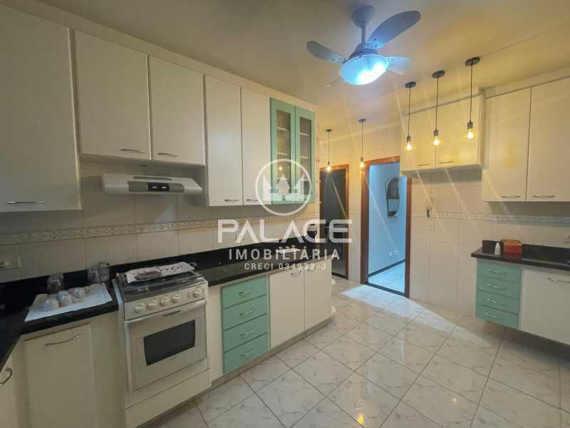 Casa para alugar com 2 quartos, 83m² - Foto 13