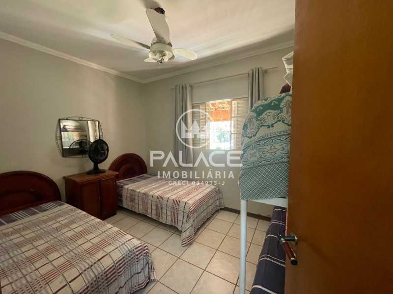 Casa para alugar com 4 quartos, 228m² - Foto 17