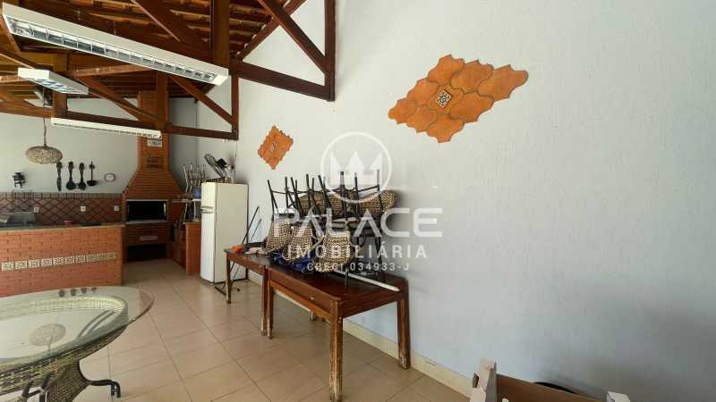 Casa para alugar com 4 quartos, 228m² - Foto 8