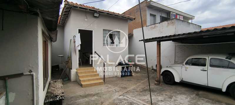 Casa à venda com 2 quartos, 140m² - Foto 3