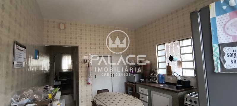 Casa à venda com 2 quartos, 140m² - Foto 6